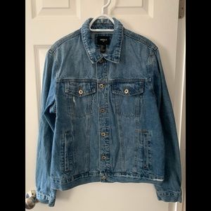 Men’s Medium Wash Distresses Jean Jacket